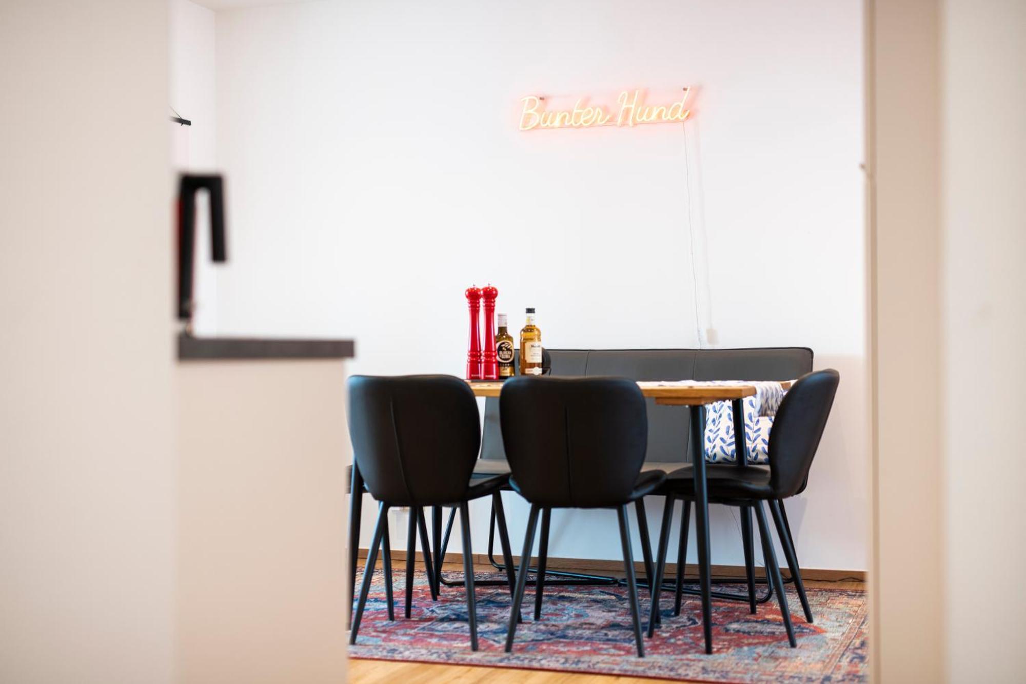 Bunter Hund Apartments - Zentrales Apartment, Parkplatz, Wintergarten, Kinderzimmer Rothenburg ob der Tauber Ngoại thất bức ảnh